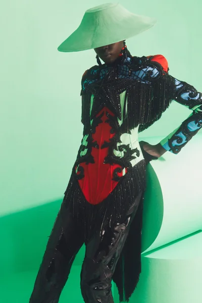 Look 5